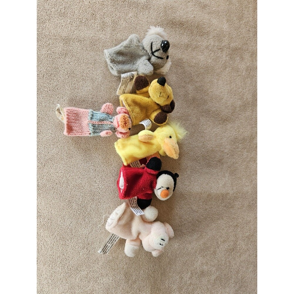 Finger Puppets6 Pc Lot - Various Animals and Brands Koala Pig Duck Dog Bug
